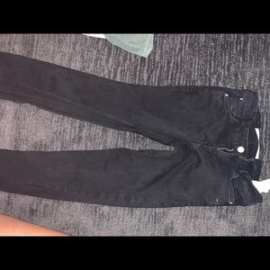 🖤🖤BLACK ZARA SKINNY JEANS🖤🖤